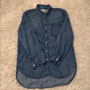 Woman’s denim shirt by Hippie Love